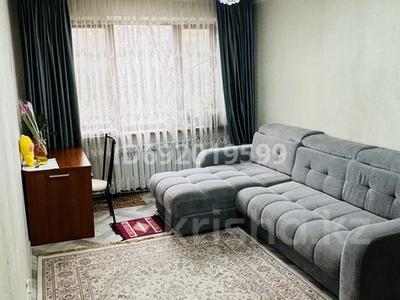 3-комнатная квартира, 67 м², 4/5 этаж, мкр Аксай-2 за 39 млн 〒 в Алматы, Ауэзовский р-н
