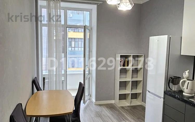 1-комнатная квартира · 38 м² · 6/12 этаж, Улы Дала 31/1 за 240 000 ₸ в Астане — фото 2