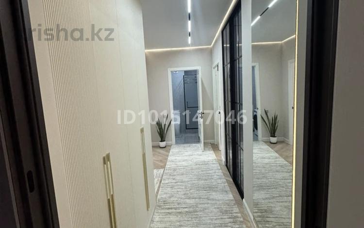 3-комнатная квартира · 108 м² · 5/9 этаж, мкр Шымсити, ул. 189 квартал 241А за 65 млн ₸ в Шымкенте, Абайский р-н — фото 2