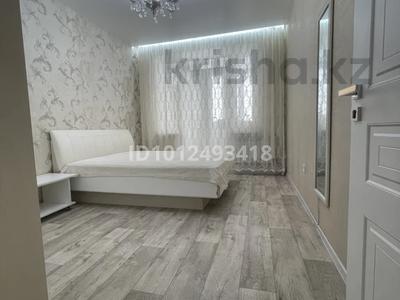 2-бөлмелі пәтер · 56 м² · 1/5 қабат, 12-й мкр 3, бағасы: 15 000 ₸ в Актау