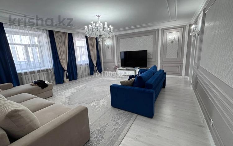 5-комнатная квартира · 196.6 м² · 12/13 этаж, Сейфуллина за 62 млн 〒 в Астане, Сарыарка р-н — фото 4