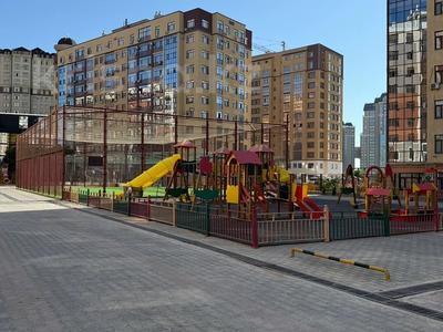 1-бөлмелі пәтер · 57 м² · 4/10 қабат, 17-ш/а. 19, бағасы: 25 млн ₸ в Актау, 17-й мкр