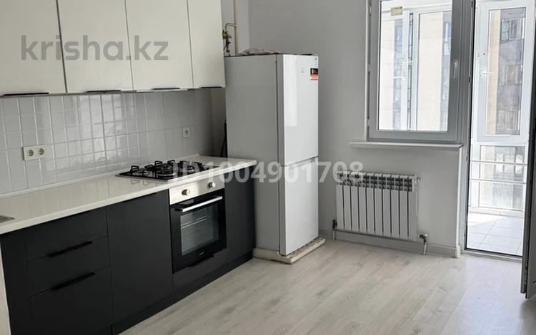 3-бөлмелі пәтер · 85 м², мкр Ожет 92/3, бағасы: 45 млн ₸ в Алматы, Алатауский р-н — фото 2
