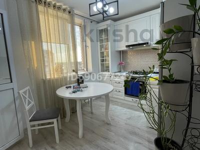 2-бөлмелі пәтер · 63 м² · 4/5 қабат, мкр Береке 2, бағасы: 23 млн ₸ в Атырау
