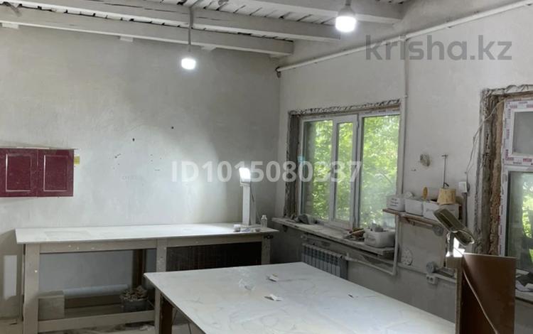 Свободное назначение, склады · 90 м² за 2 млн ₸ в Караганде, Казыбек би р-н — фото 2