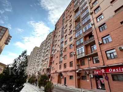 Пәтерлер в Мангистауской обл.: 4-бөлмелі пәтер · 135 м² · 2/12 қабат, 17-й мкр, 17 мкрн 7, бағасы: 62 млн 〒 4-бөлмелі пәтер · 135 м² · 2/12 қабат, 17-й мкр, 17 мкрн 7, бағасы: 62 млн 〒 в Актау