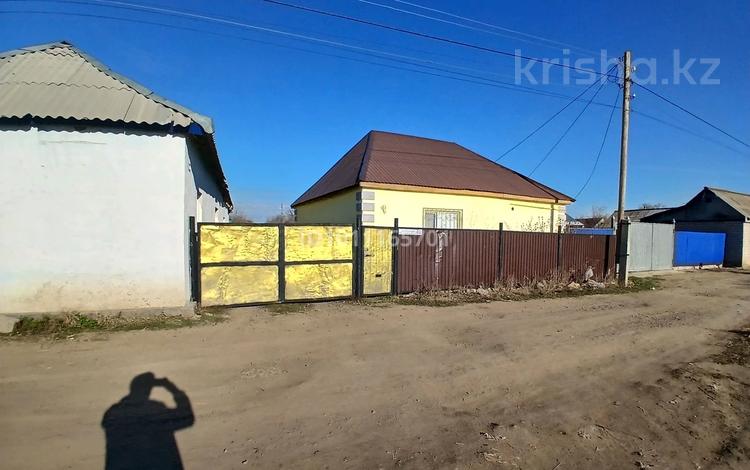 Дача · 2 комнаты · 64.6 м² · 8 сот., Садоводческий коллектив Агропромтранс 40 за 8 млн 〒 в Актобе — фото 2