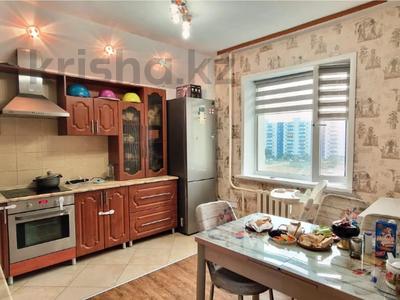 3-бөлмелі пәтер · 79.4 м² · 5/10 қабат, Юго-Восток ш/а., Шахтеров, бағасы: 33 млн ₸ в Караганде, Казыбек би р-н