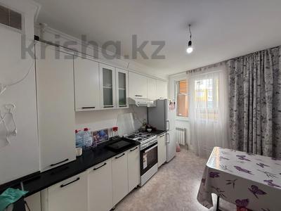 Продажа квартир в Алматинской обл.: 1-комнатная квартира · 35 м² · 2/9 этаж, Райымбек Батыр за 24 млн 〒 1-комнатная квартира · 35 м² · 2/9 этаж, Райымбек Батыр за 24 млн 〒 в