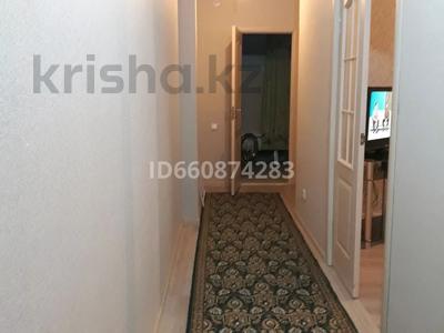 1-бөлмелі пәтер · 60 м² · 1/9 қабат, Тулеметова 69/37 — Отегенова, бағасы: 10 000 ₸ в Шымкенте, Каратауский р-н
