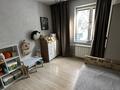2-бөлмелі пәтер · 43 м² · 2/5 қабат, мкр Орбита-3 49, бағасы: 38 млн ₸ в Алматы, Бостандыкский р-н — фото 2