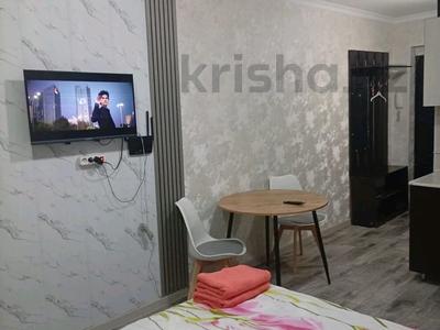 1-комнатная квартира · 20 м² · 6/9 этаж, Казыбек би 125 — Досмухамедова за 10 000 〒 в Алматы, Алмалинский р-н