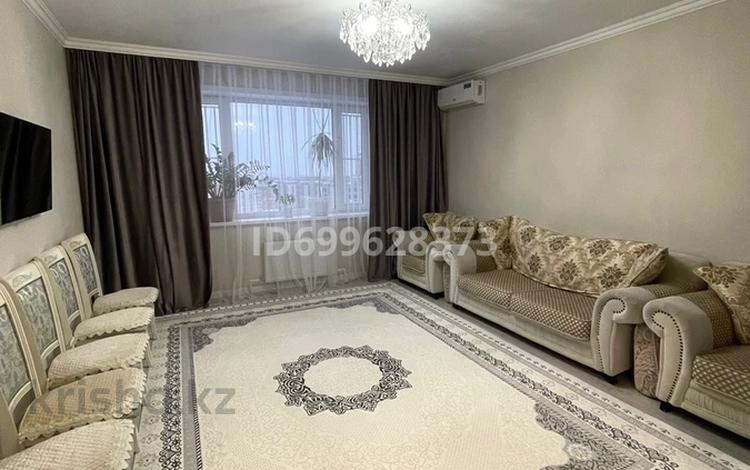2-комнатная квартира · 68 м² · 14/16 этаж, мкр Новый Город, Бауыржан Момышұлы 24 за 26.5 млн ₸ в Караганде, Казыбек би р-н — фото 2