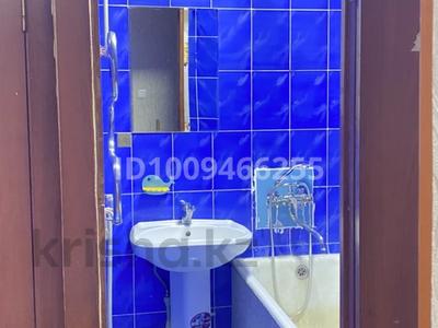 3-комнатная квартира · 70 м² · 2/5 этаж, 17-й микрорайон, 17-й микрорайон 9 за 170 000 〒 в Шымкенте, Аль-Фарабийский р-н