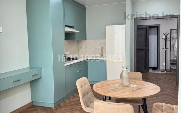1-комнатная квартира · 53 м² · 3/9 этаж, мкр Омега, Есенжанова 3/2 за 26.5 млн ₸ в Уральске — фото 2