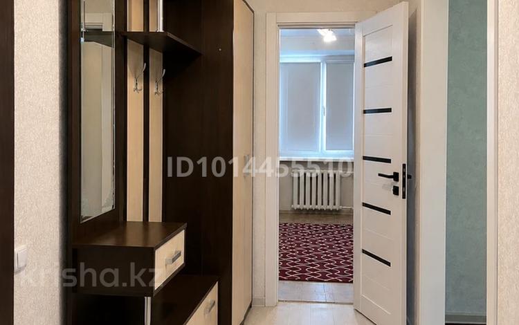 3-комнатная квартира · 59 м² · 3/5 этаж, Абуилхаирхана 101 — Ориентировочно находится возле остановки Сергей Тюленина за 20 млн ₸ в Уральске — фото 4