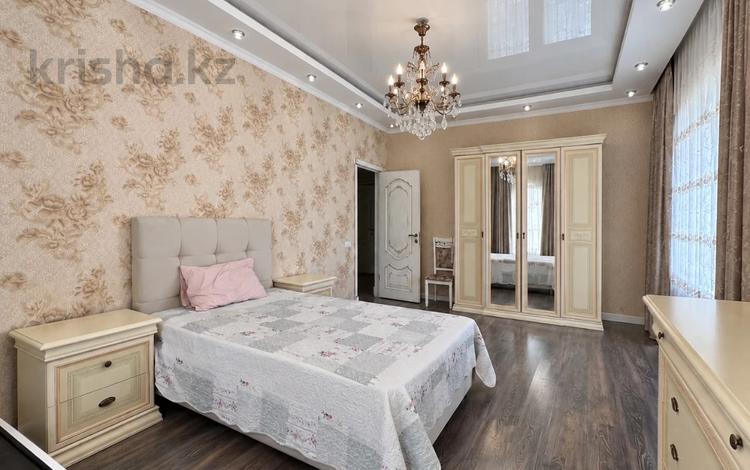 4-комнатная квартира · 142 м² · 14/18 этаж, Навои — Торайгырова за 97 млн ₸ в Алматы, Бостандыкский р-н — фото 2