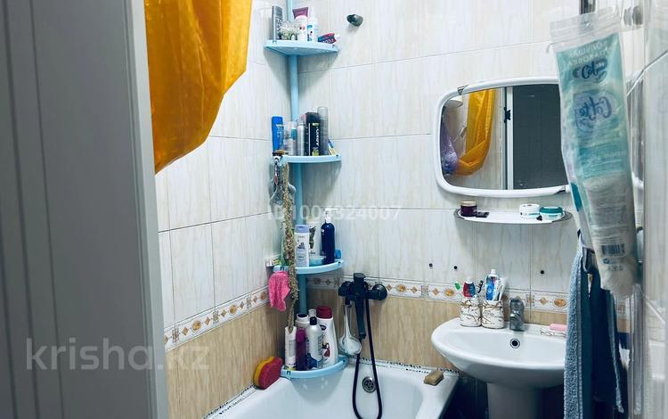 2-бөлмелі пәтер · 48 м² · 4/5 қабат, Майкудук, 15й микрорайон 28, бағасы: 10.8 млн ₸ в Караганде, Алихана Бокейханова р-н — фото 2