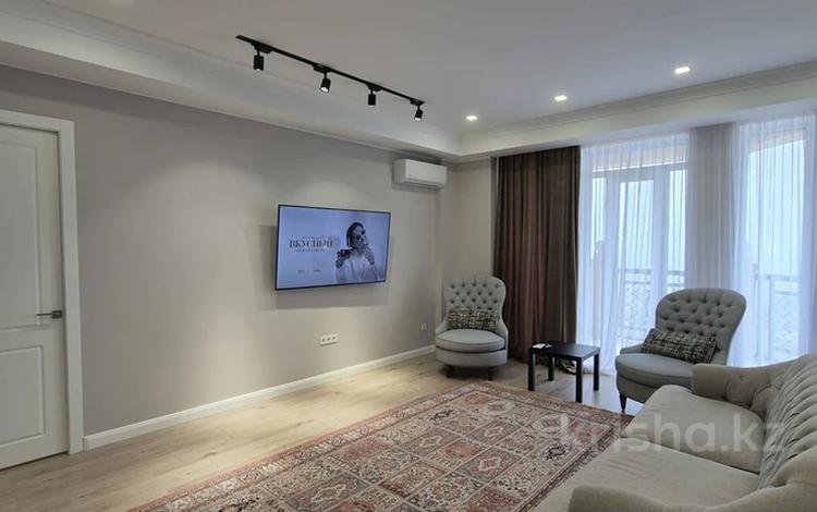 2-комнатная квартира · 80 м² · 15/15 этаж, 17-й мкр 6 за 35 000 ₸ в Актау — фото 3