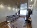 2-бөлмелі пәтер · 57.2 м² · 3/4 қабат, мкр Кунгей , Участок 1076, бағасы: 18.5 млн ₸ в Караганде, Казыбек би р-н — фото 2