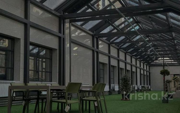 4-бөлмелі пәтер · 160 м² · 13 қабат, ул. Жүмекен Нәжімеденов 2, бағасы: 2 млн ₸ в Астане, Алматы р-н — фото 2