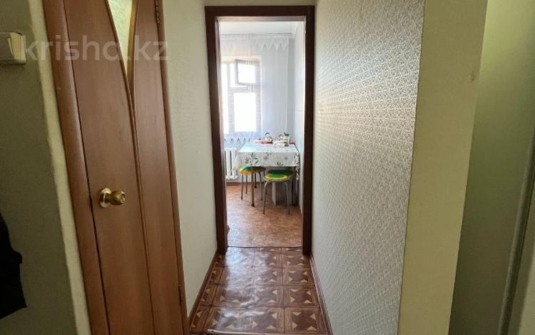 3-комнатная квартира · 56.9 м² · 2/4 этаж, мкр Жилгородок, прохорова за 12.5 млн ₸ в Актобе — фото 2