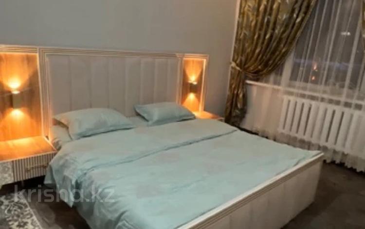 1-комнатная квартира · 50 м² · 2/5 этаж, Жалантос Бахадур 1 — Абая за 3 000 〒 в  — фото 6