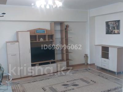 2-бөлмелі пәтер, 80 м², 3/6 қабат ай сайын, Аблайхана 74 — Гоголя, бағасы: 400 000 〒 в Алматы, Алмалинский р-н