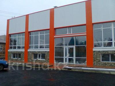 Продажа коммерческой недвижимости в Костанайской обл.: Магазины и бутики · 642.6 м² за 250 млн 〒 Магазины и бутики · 642.6 м² за 250 млн 〒 в Костанае