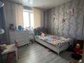 3-комнатная квартира, 80 м², Жамбыла Жабаева за 40 млн 〒 в Петропавловске — фото 3