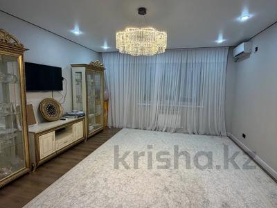 3-бөлмелі пәтер · 137 м² · 8/9 қабат, Алтын орда ш/а., бағасы: 48 млн ₸ в Актобе, мкр. Алтын орда