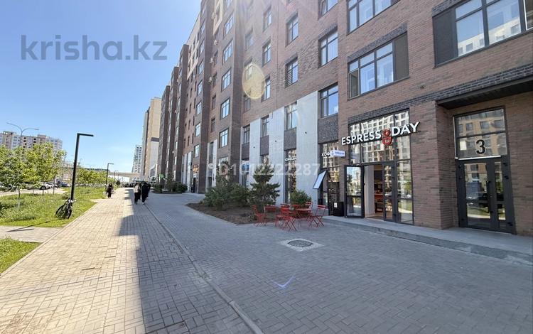 2-комнатная квартира · 62 м² · 8/9 этаж, Сагадат Нурмагамбетов 21 за 330 000 ₸ в Астане, Алматы р-н — фото 12