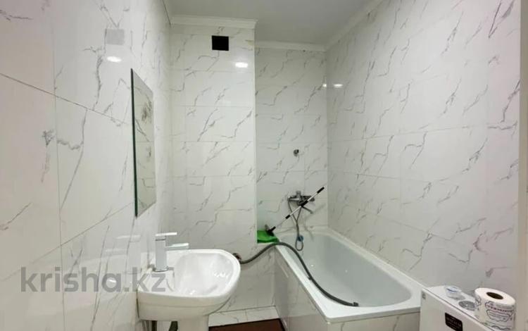 2-бөлмелі пәтер · 40 м² · 2/9 қабат, Шұғыла ш/а., Райымбека, бағасы: 23.5 млн ₸ в Алматы, Наурызбайский р-н — фото 2