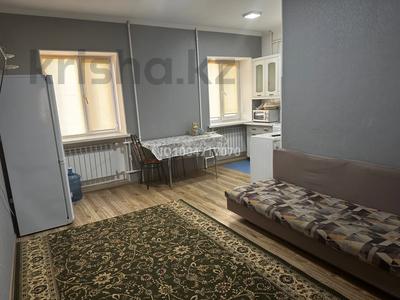 2-комнатная квартира · 45 м² · 1/5 этаж, Баймуханова 41 за 130 000 〒 в Атырау, мкр Привокзальный-1