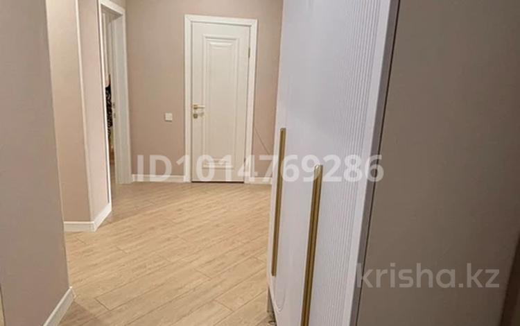 2-комнатная квартира · 72 м² · 5/5 этаж, мкр. Алтын орда, Саздинское лесничество 228/41 за 32 млн ₸ в Актобе — фото 2