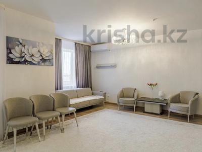 3-бөлмелі пәтер · 124.5 м² · 9/36 қабат, Кабанбай батыра 11, бағасы: ~ 75 млн ₸ в Астане, Есильский р-н