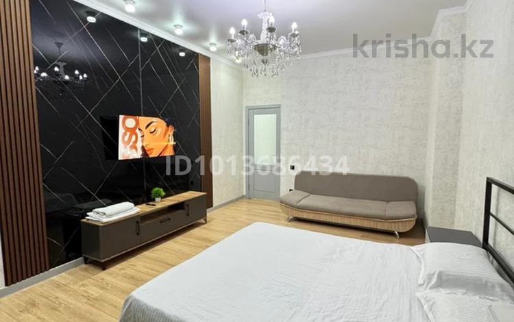 2-комнатная квартира · 50 м² · 11/12 этаж, мкр 11 144Б — City Shopping Center, World Class за 15 000 ₸ в Актобе — фото 2