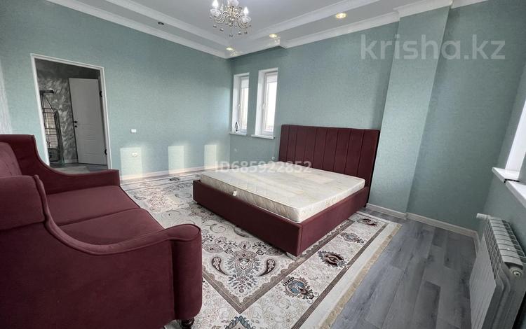 2-бөлмелі пәтер · 56.6 м² · 9/9 қабат, Махамбета 125Б, бағасы: 290 000 ₸ в Атырау — фото 3