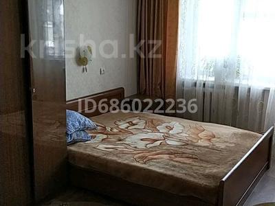 1-бөлмелі пәтер · 33 м² · 4/5 қабат, Крылова — Ауэзова-Протозанова-Лихарева, бағасы: 12 000 ₸ в Усть-Каменогорске, Ульбинский
