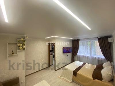 1-бөлмелі пәтер · 35 м² · 2/5 қабат, 21-шағынаудан 4, бағасы: 14 000 ₸ в Караганде, Алихана Бокейханова р-н