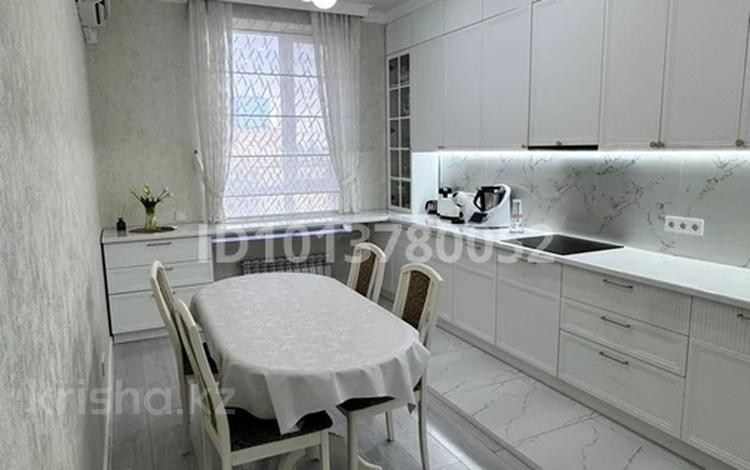 3-комнатная квартира · 88 м² · 11/12 этаж, Кенжебек Кумисбеков 1 за 62 млн ₸ в Астане, Сарыарка р-н — фото 2