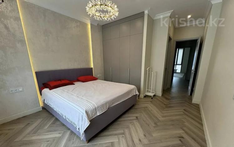 2-бөлмелі пәтер · 75 м² · 8/15 қабат, Манаса 109а, бағасы: 550 000 ₸ в Алматы, Алмалинский р-н — фото 2