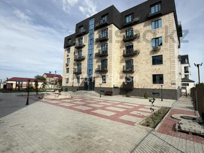 2-комнатная квартира · 95 м² · 2/5 этаж, мкр. Жеруйык 15 за 50 млн ₸ в Атырау, мкр Авангард-2