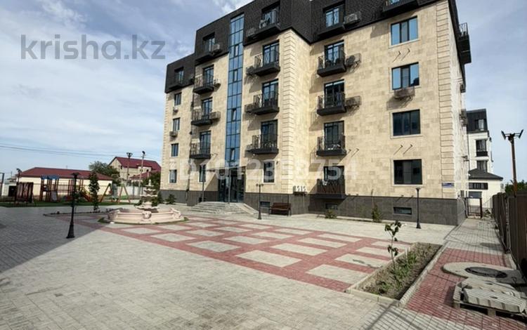 2-комнатная квартира · 95 м² · 2/5 этаж, мкр. Жеруйык 15 за 50 млн ₸ в Атырау, мкр Авангард-2 — фото 2