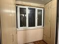 2-бөлмелі пәтер · 50 м² · 4/5 қабат, Ауезова — Возле гор парка, магазин Смол, бағасы: 150 000 ₸ в  — фото 4