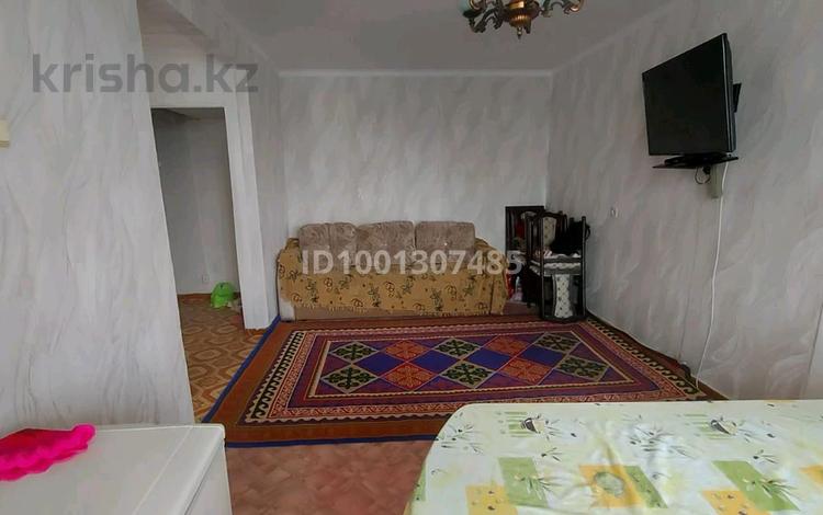 2-бөлмелі пәтер · 46 м² · 4/5 қабат, Акжол — Дом голубь, бағасы: 6.9 млн ₸ в Топаре — фото 2