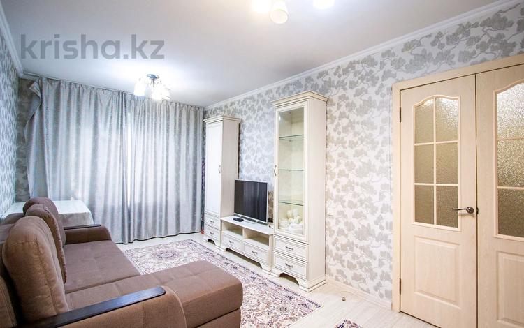 2-комнатная квартира, 48 м², 1/4 этаж, коктем 2 7 за 32.4 млн 〒 в Алматы, Бостандыкский р-н — фото 2