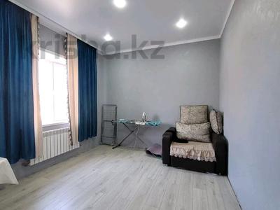 Продажа домов и дачи в Абай обл.: Отдельный дом · 4 комнаты · 119.5 м² · 3.5 сот., Лермонтова ×××××× за 55 млн 〒 Отдельный дом · 4 комнаты · 119.5 м² · 3.5 сот., Лермонтова ×××××× за 55 млн 〒 в Семее