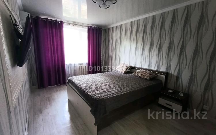 1-комнатная квартира · 36 м² · 3/5 этаж, мкр Жайлау 6 за 130 000 ₸ в Таразе — фото 2