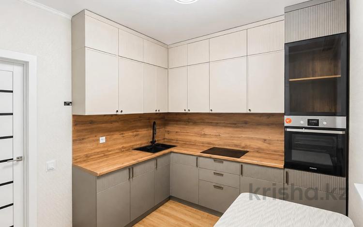 3-комнатная квартира · 94.7 м² · 5/8 этаж, Е15 3 за 43 млн ₸ в Астане, Нура р-н — фото 2
